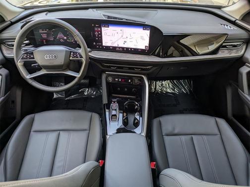 2025 Audi Q5 Premium TFSI quattro S tronic