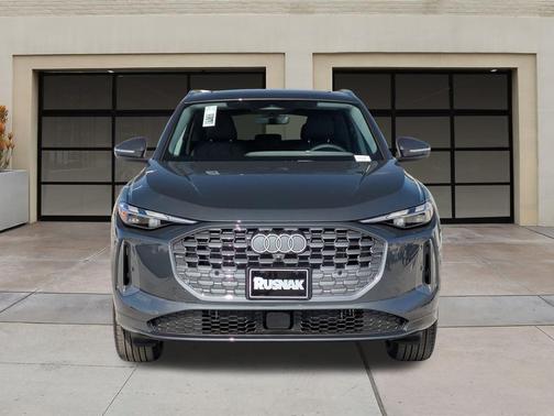 2025 Audi Q5 Premium TFSI quattro S tronic
