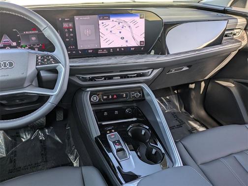 2025 Audi Q5 Premium TFSI quattro S tronic