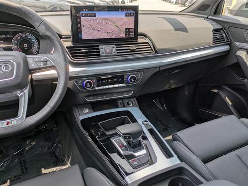 2025 Audi Q5 45 S line Premium Plus