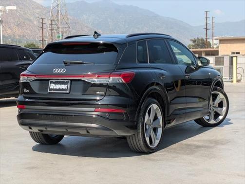 2024 Audi Q4 e-tron Premium Plus 55 quattro