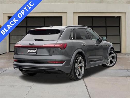2023 Audi e-tron S Prestige quattro