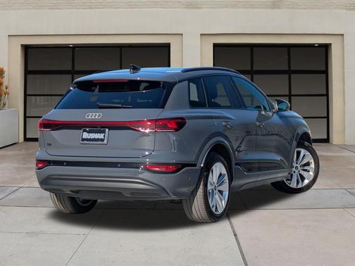 2025 Audi Q6 e-tron Premium