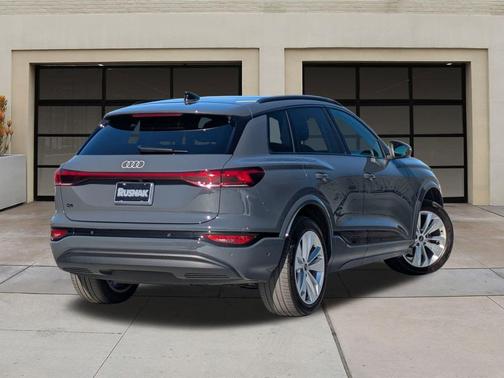 2025 Audi Q6 e-tron Premium