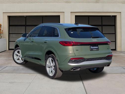 2025 Audi Q5 Premium Plus