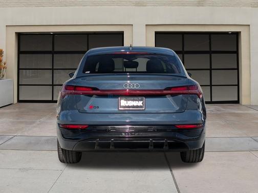 2024 Audi Q8 e-tron Premium Plus