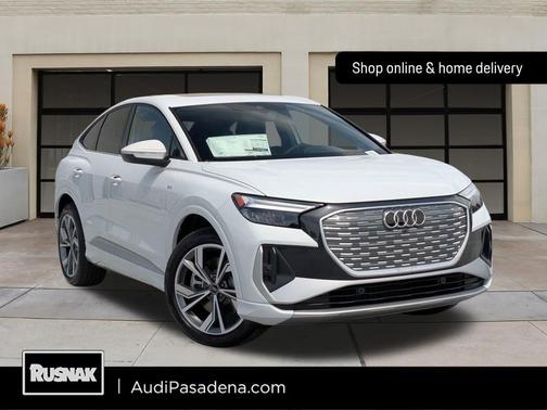 2025 Audi Q4 e-tron Sportback Premium 55 quattro