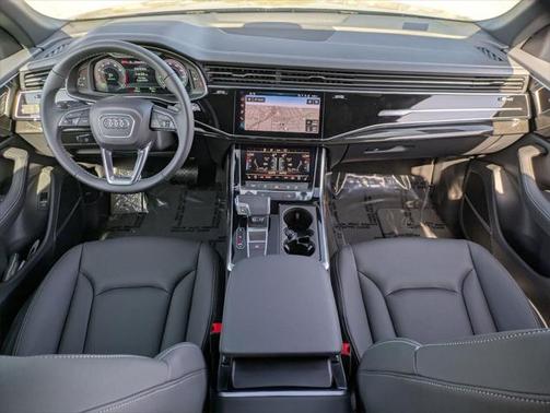 2025 Audi Q8 55 Premium Plus