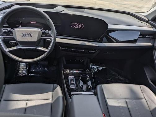 2025 Audi Q6 e-tron Premium Plus quattro