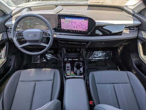 2025 Audi Q6 e-tron Premium Plus quattro