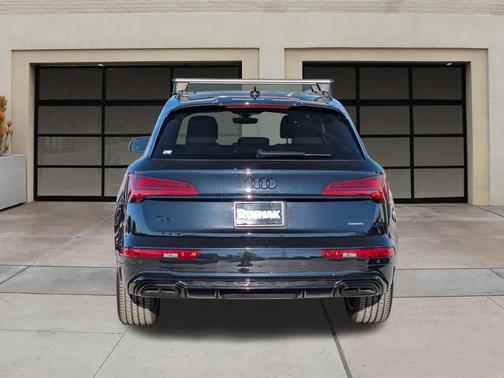2025 Audi Q5 45 S line Premium Plus