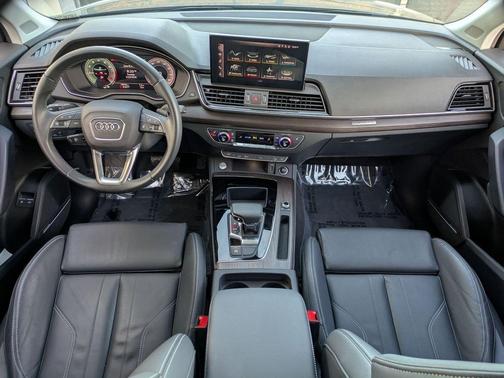 2024 Audi Q5 55 S line Premium Plus