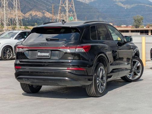 Mythos Black Metallic 2023 Audi Q4 e-tron Premium Plus 50 quattro
