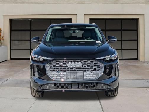 2025 Audi Q5 Premium TFSI quattro S tronic