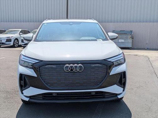2025 Audi Q4 e-tron Premium Plus 55 quattro