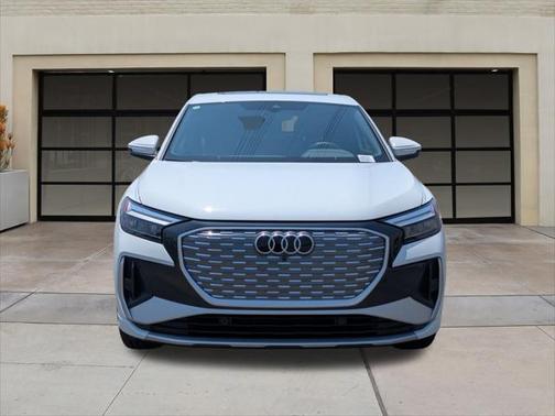 2025 Audi Q4 e-tron Sportback Premium Plus 55 quattro