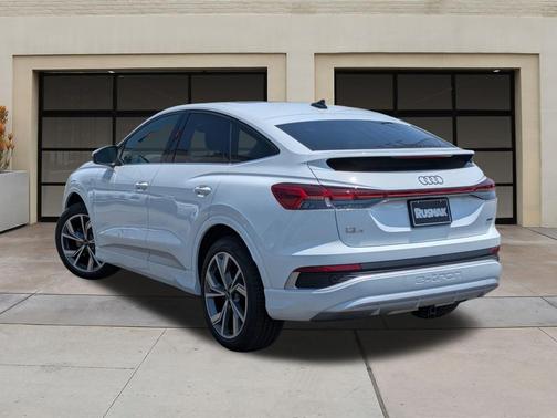 2025 Audi Q4 e-tron Sportback Premium Plus 55 quattro