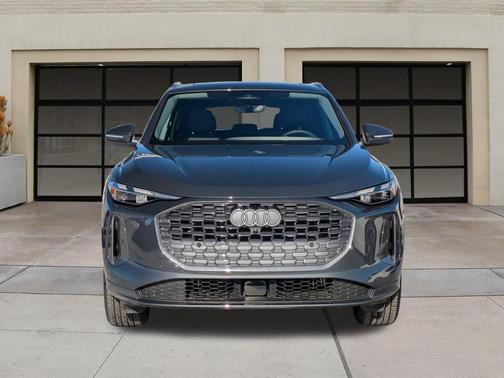 2025 Audi Q5 Premium TFSI quattro S tronic