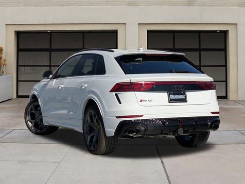 2026 Audi RS Q8 4.0T