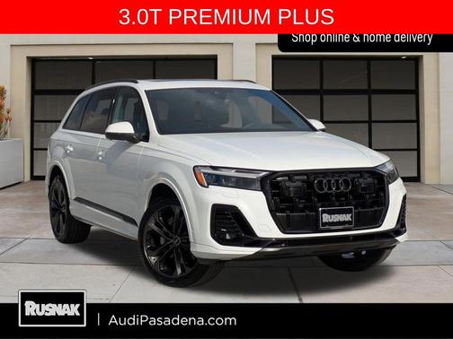 Glacier White Metallic 2025 Audi Q7 55 Premium Plus