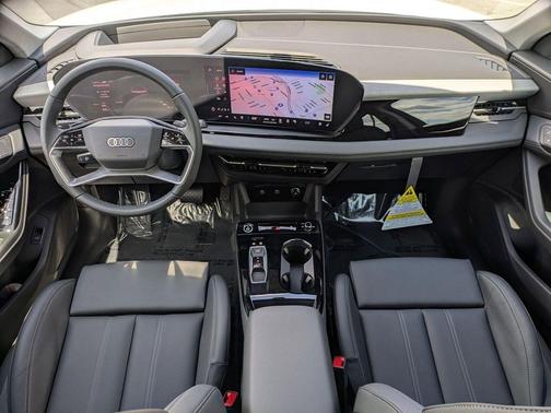 Glacier White 2025 Audi Q6 e-tron Premium Plus quattro