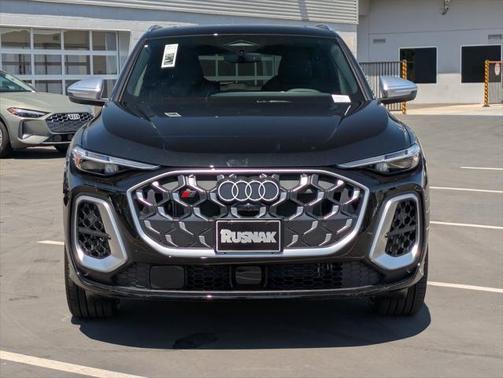 2025 Audi SQ5 3.0T Premium Plus
