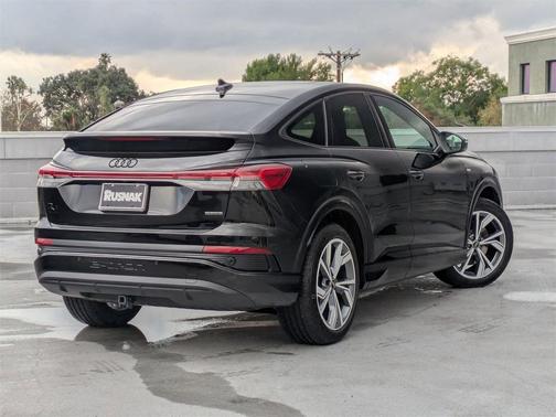 2025 Audi Q4 e-tron Sportback Premium Plus 55 quattro