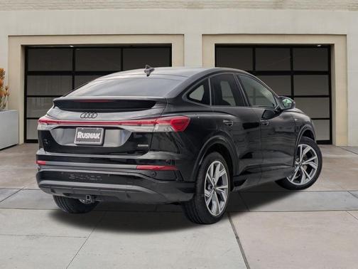 2025 Audi Q4 e-tron Sportback Premium Plus 55 quattro