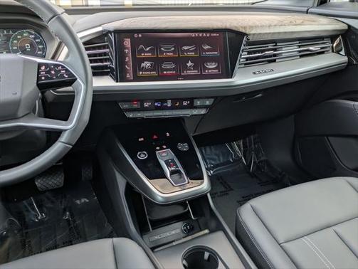 2025 Audi Q4 e-tron Premium Plus 55 quattro