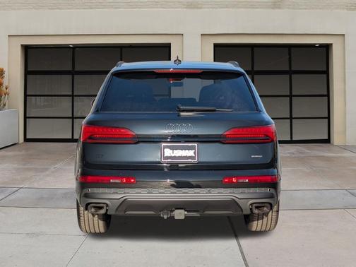 2026 Audi Q7 45 Premium Plus