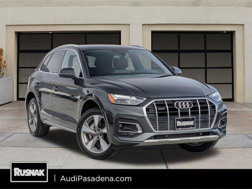 2023 Audi Q5 40 Premium Plus