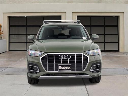 2024 Audi Q5 40 Premium