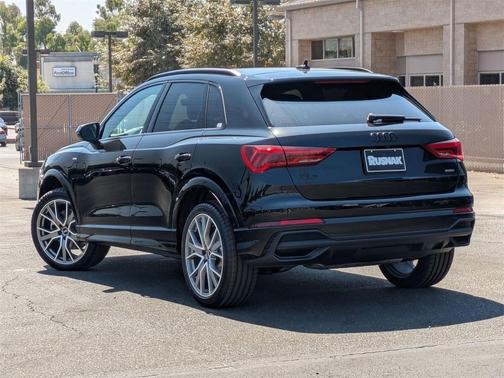 2025 Audi Q3 45 S line Premium Plus