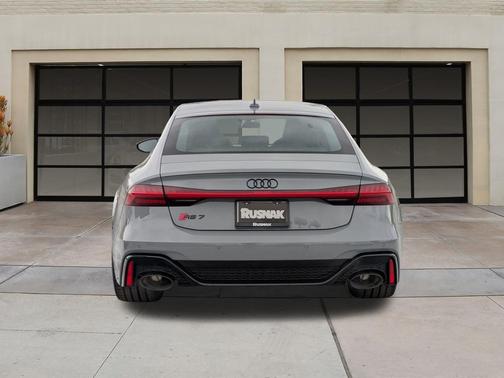 2026 Audi RS 7 4.0T Performance