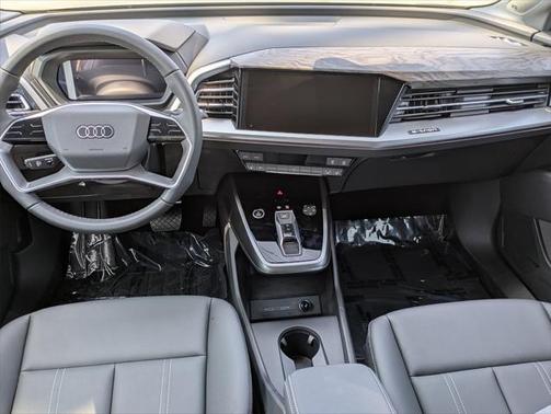 2025 Audi Q4 e-tron Premium Plus 55 quattro