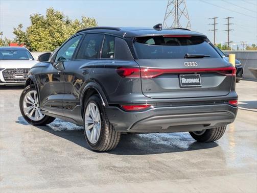 2025 Audi Q6 e-tron Premium