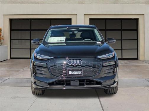 2025 Audi Q6 e-tron Premium