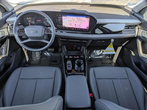 2025 Audi Q6 e-tron Premium