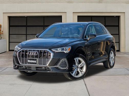 2023 Audi Q3 Premium 45 TFSI S line quattro Tiptronic