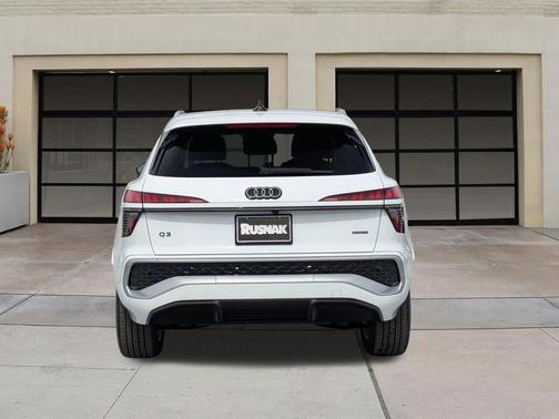 Arkona White 2026 Audi Q3 TFSI quattro S tronic