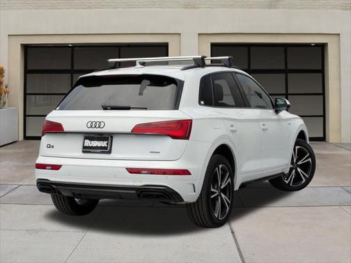 2025 Audi Q5 45 S line Premium Plus