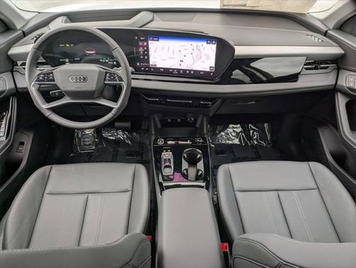 2025 Audi Q6 e-tron Premium Plus