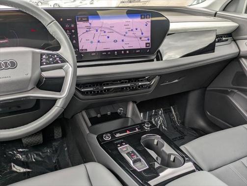 2025 Audi Q6 e-tron Premium Plus quattro