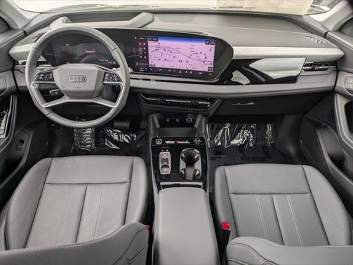 2025 Audi Q6 e-tron Premium Plus quattro