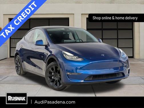 2021 Tesla Model Y Standard Range Rear-Wheel Drive