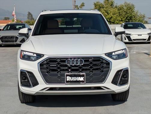 2022 Audi Q5 45 S line Premium