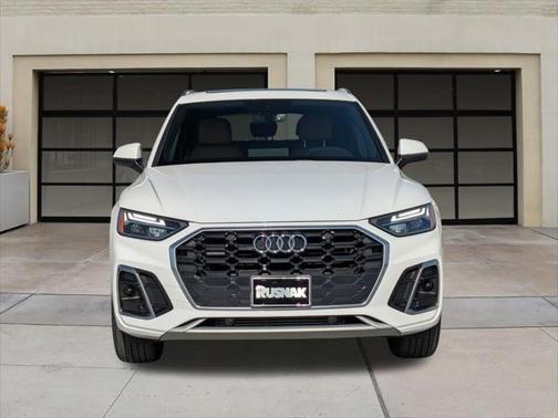 2022 Audi Q5 45 S line Premium
