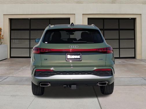 2025 Audi Q5 Premium TFSI quattro S tronic