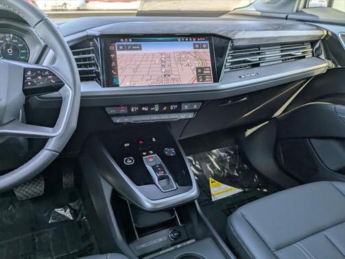 2025 Audi Q4 e-tron Premium Plus 55 quattro