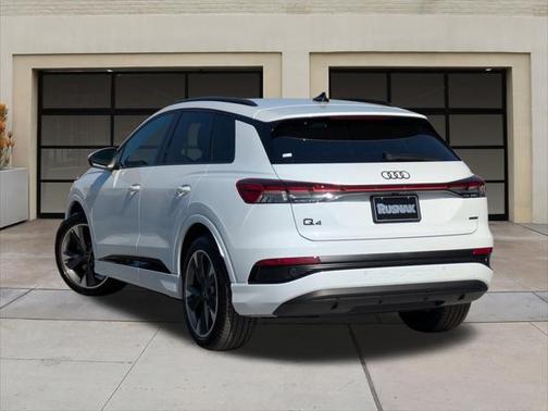 2025 Audi Q4 e-tron Premium Plus 55 quattro